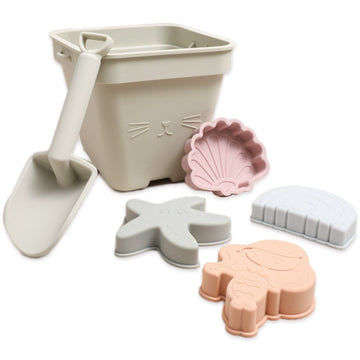 Bucket Set ~ Sand