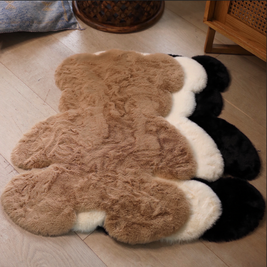 Bear Rug ~ Medium Cream